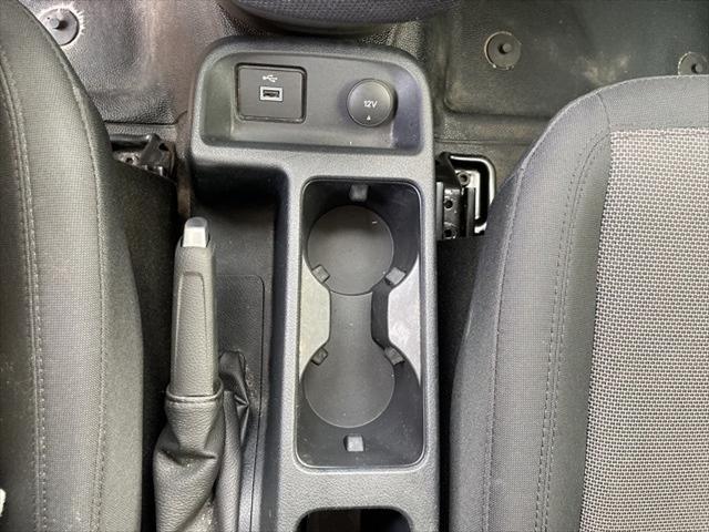 Photo of 2022 Frozen White Ford Transit Connect