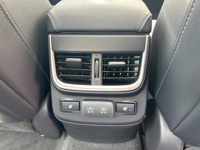 Photo of 2020 Crystal Black Silica Subaru Legacy