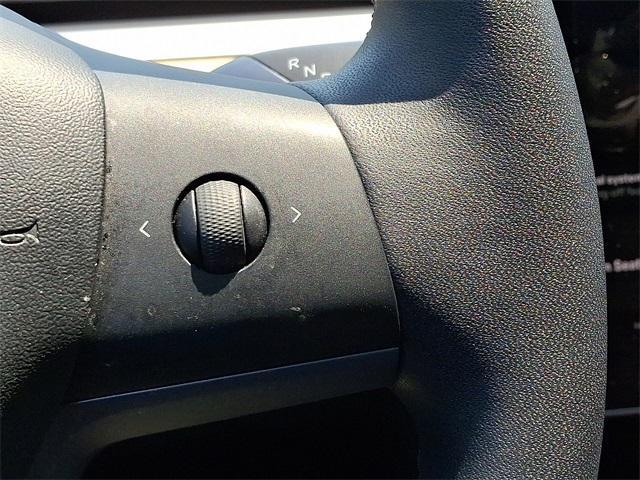 Photo of 2020 Black Tesla Model 3