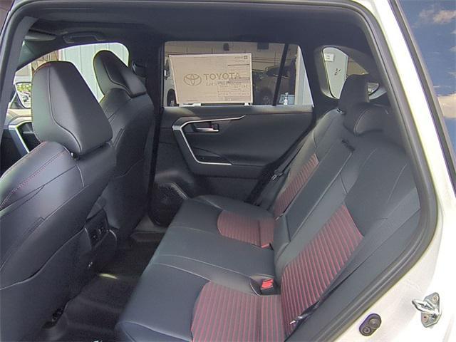 Photo of 2025 Wind Chill Prl Toyota RAV4 Hybrid