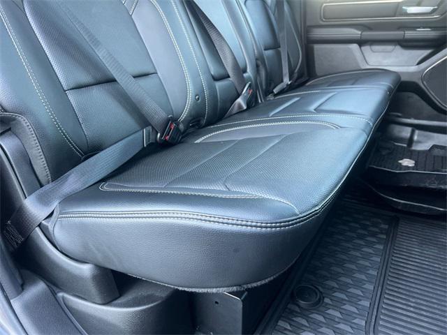 Photo of 2022 Granite Crystal Metallic Clearcoat RAM 1500
