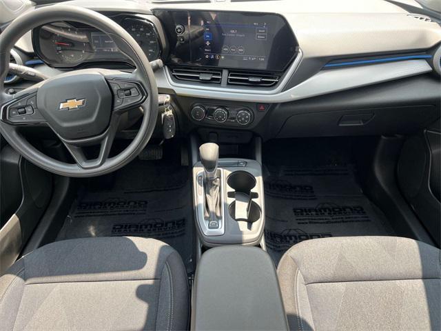 Photo of 2024 Crimson Metallic Chevrolet Trax