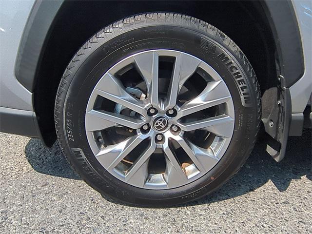 Photo of 2023 Silver Sky Metallic Toyota RAV4