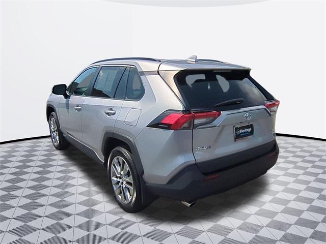 Photo of 2023 Silver Sky Metallic Toyota RAV4