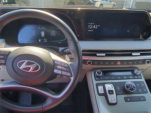 Photo of 2024 Burgundy Hyundai PALISADE