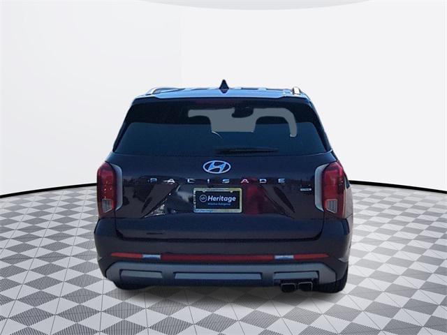 Photo of 2024 Burgundy Hyundai PALISADE
