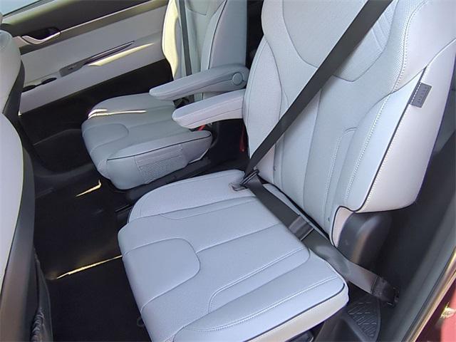 Photo of 2024 Burgundy Hyundai PALISADE
