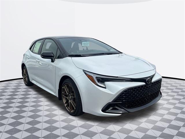 Photo of 2025 Wind Chill Prl Toyota Corolla