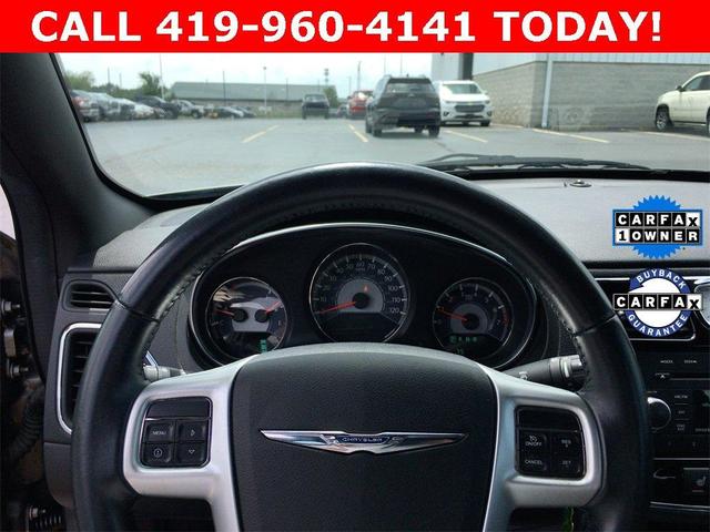Photo of 2013 Tungsten Clearcoat Metallic Chrysler 200
