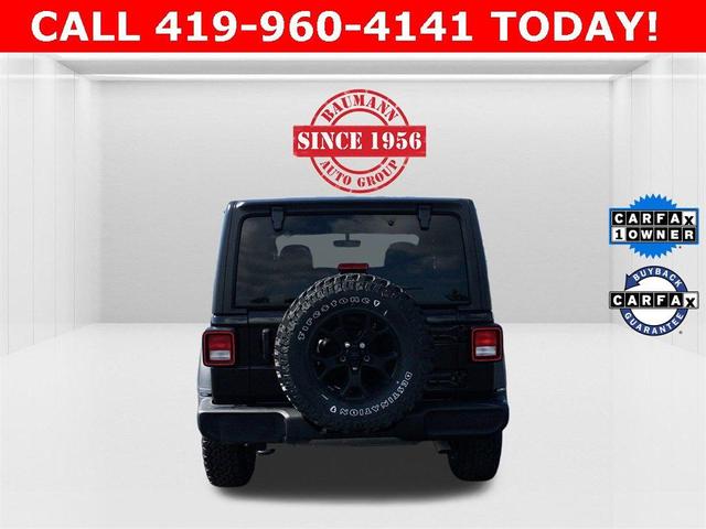 Photo of 2023 Black Clearcoat Jeep Wrangler