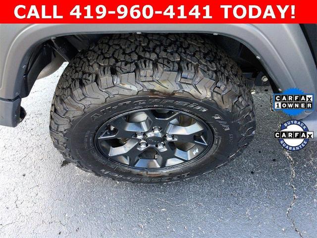 Photo of 2023 Black Clearcoat Jeep Wrangler