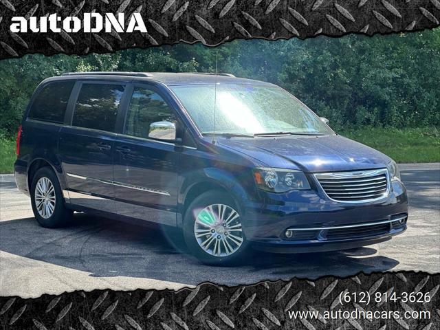 2014 Chrysler Town & Country