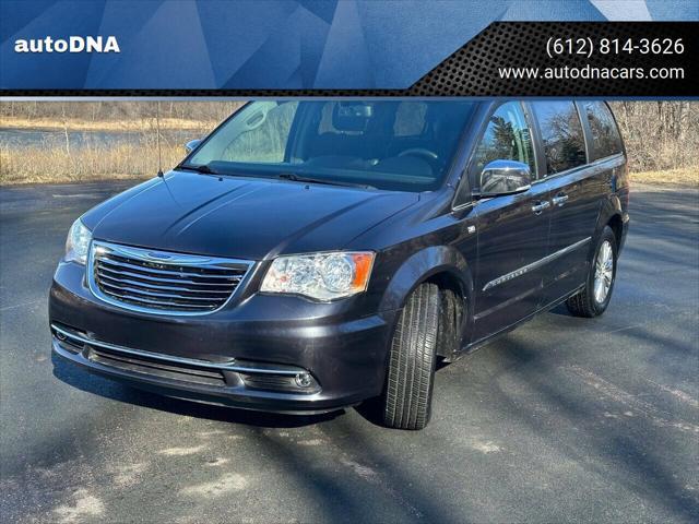 2014 Chrysler Town & Country