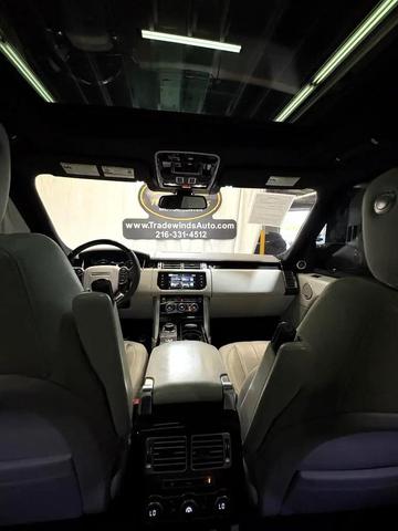 Photo of 2016 RED Land Rover Range Rover
