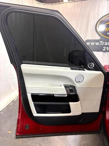 Photo of 2016 RED Land Rover Range Rover