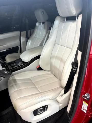 Photo of 2016 RED Land Rover Range Rover