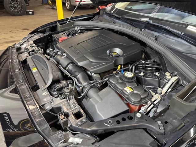 Photo of 2020 BLACK Jaguar F-PACE