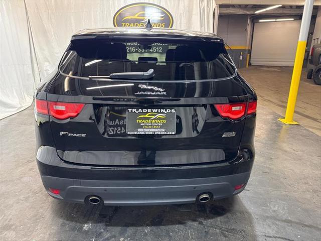 Photo of 2020 BLACK Jaguar F-PACE