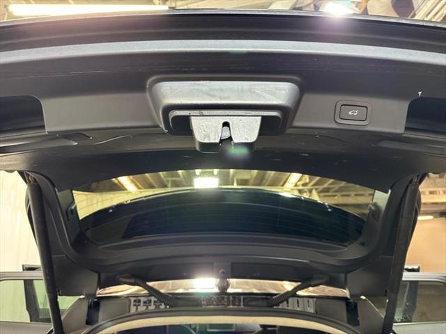 Photo of 2020 BLACK Jaguar F-PACE
