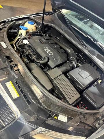 Photo of 2013 GRAY Audi A3