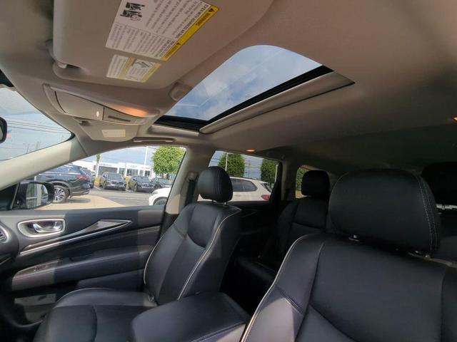 Photo of 2020 Black Obsidian INFINITI QX60