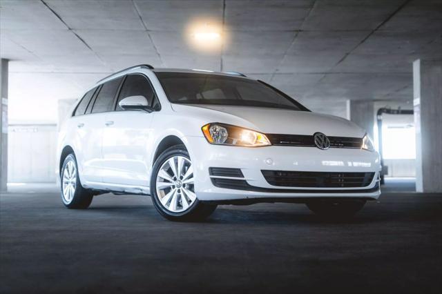 2017 Volkswagen Golf Sportwagen