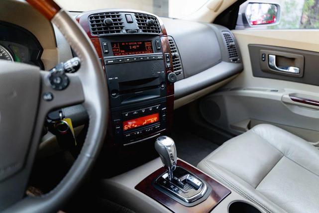 Photo of 2007 Gold Cadillac CTS