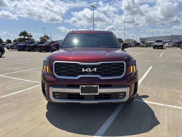 Photo of 2024 Dawning Red Kia Telluride