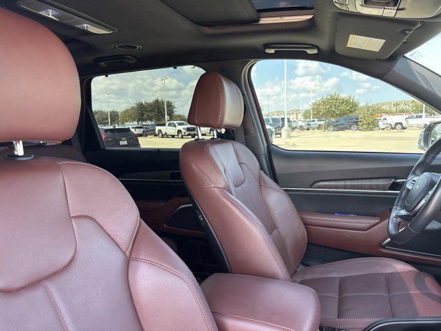 Photo of 2024 Dawning Red Kia Telluride
