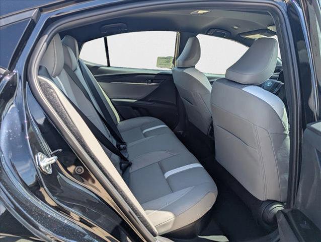 Photo of 2025 Midnight Black Metallic Toyota Camry