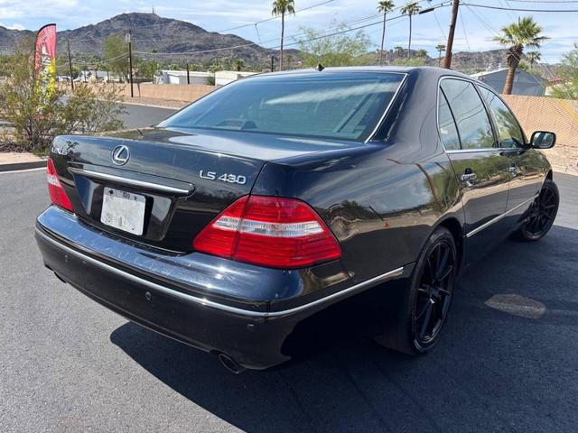 Photo of 2004 Black Onyx Lexus LS 430