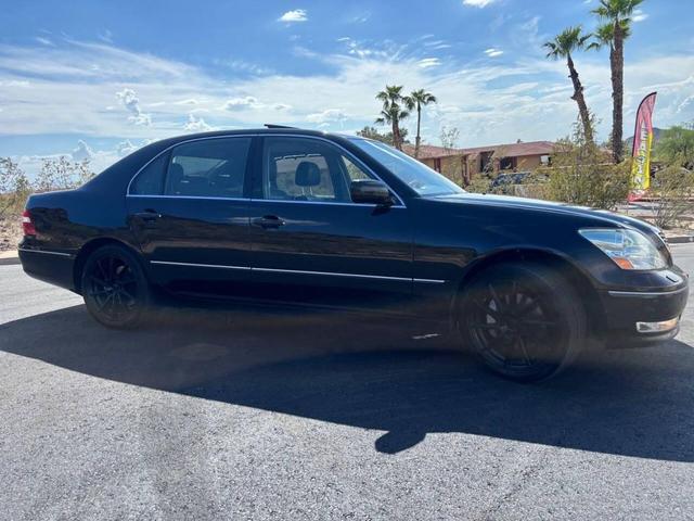Photo of 2004 Black Onyx Lexus LS 430