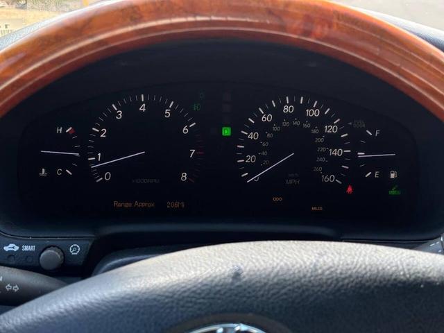 Photo of 2004 Black Onyx Lexus LS 430