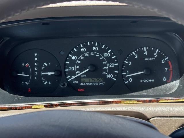 Photo of 1998 Champagne Toyota Camry