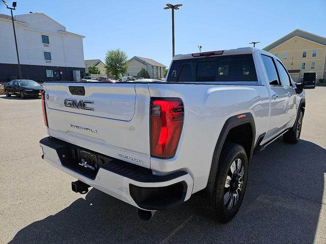 Photo of 2024 White Frost Tricoat GMC Sierra 2500