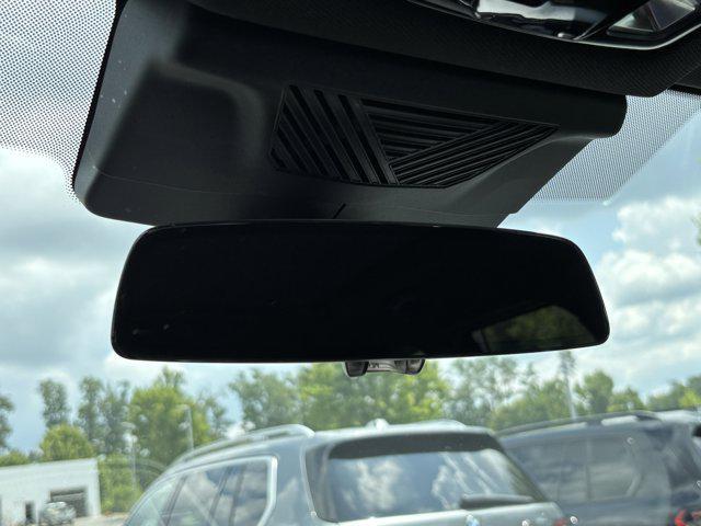 Photo of 2025 Space Silver Metallic BMW X1