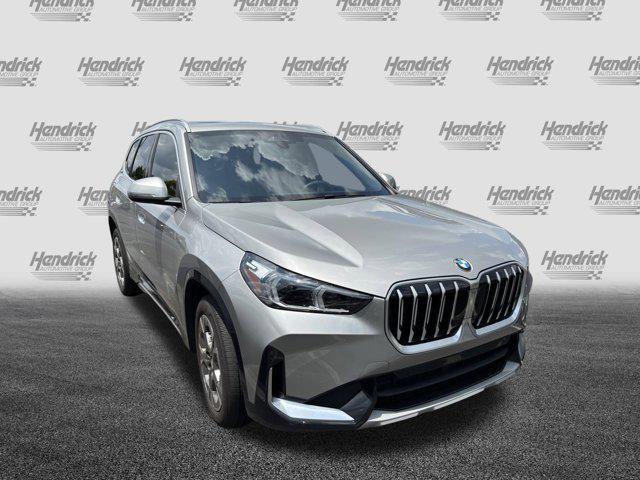 Photo of 2025 Space Silver Metallic BMW X1