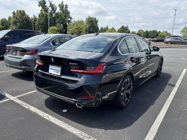 Photo of 2025 Black Sapphire Metallic BMW 330