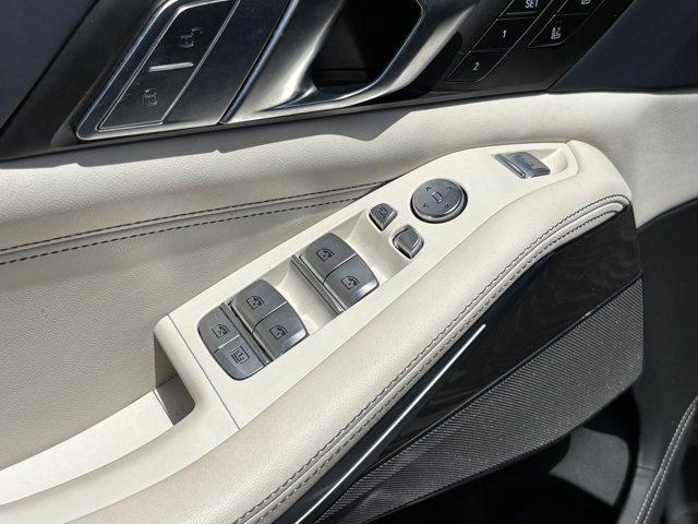 Photo of 2022 Dravit Grey Metallic BMW X7