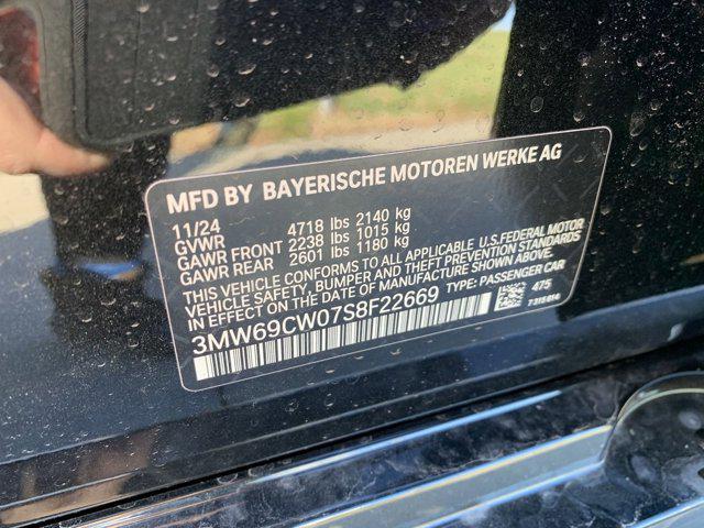 Photo of 2025 Black Sapphire Metallic BMW 330