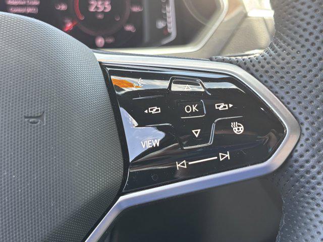 Photo of 2022 Platinum Gray Metallic Volkswagen Tiguan