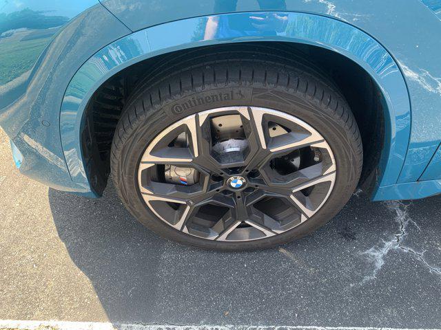 Photo of 2025 Blue Bay Lagoon Metallic BMW X1