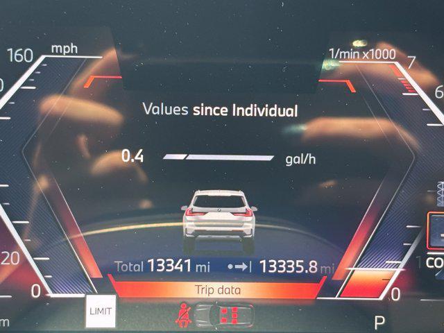 Photo of 2025 Mineral White Metallic BMW X1