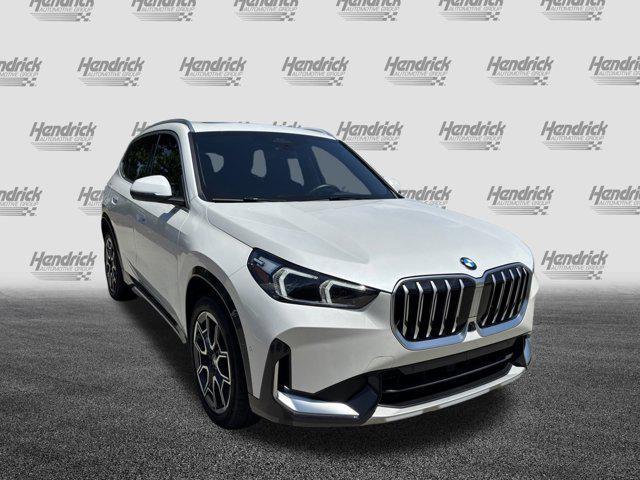Photo of 2025 Mineral White Metallic BMW X1