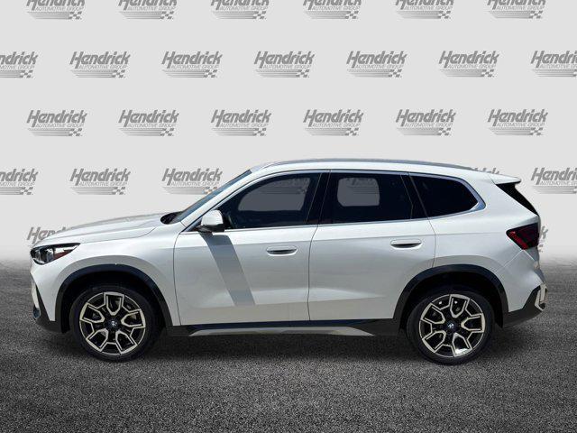 Photo of 2025 Mineral White Metallic BMW X1