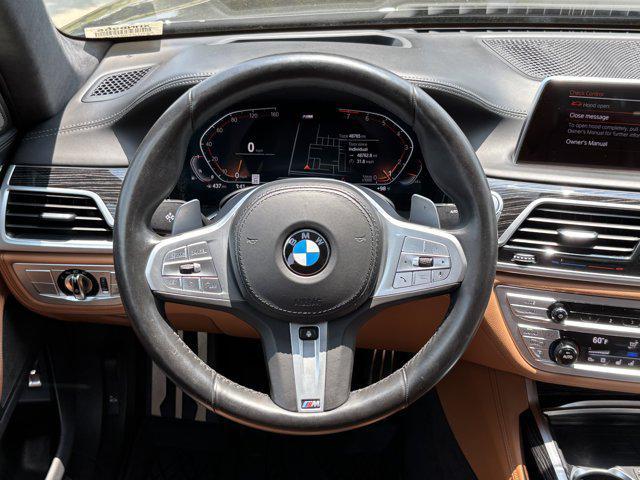 Photo of 2021 Black Sapphire Metallic BMW 740