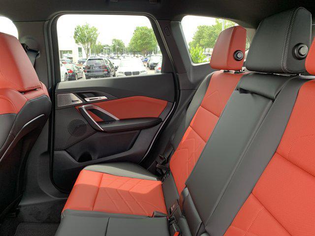 Photo of 2025 Mineral White Metallic BMW X1