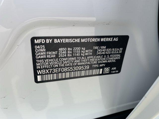 Photo of 2025 Mineral White Metallic BMW X1