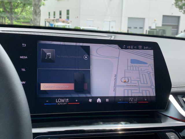 Photo of 2025 Mineral White Metallic BMW X1