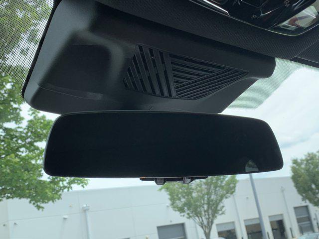 Photo of 2025 Mineral White Metallic BMW X1